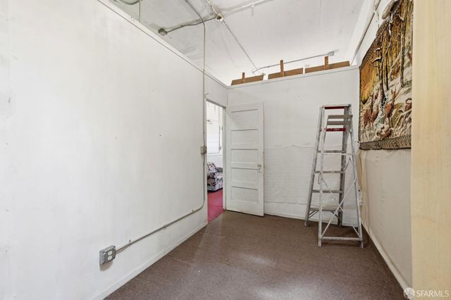 847 Greenwich Street, San Francisco, CA 94133