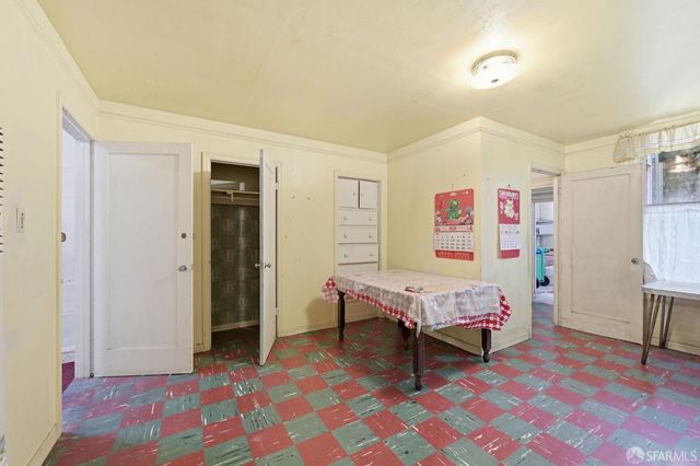 847 Greenwich Street, San Francisco, CA 94133