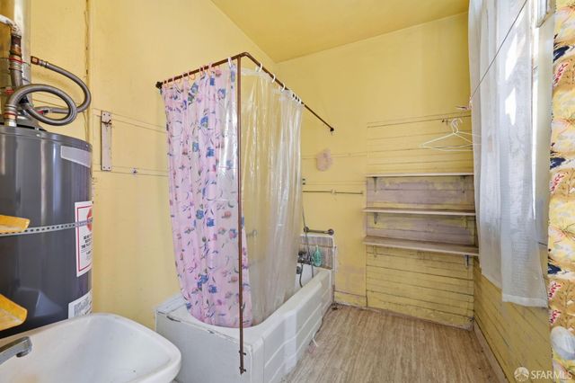 847 Greenwich Street, San Francisco, CA 94133