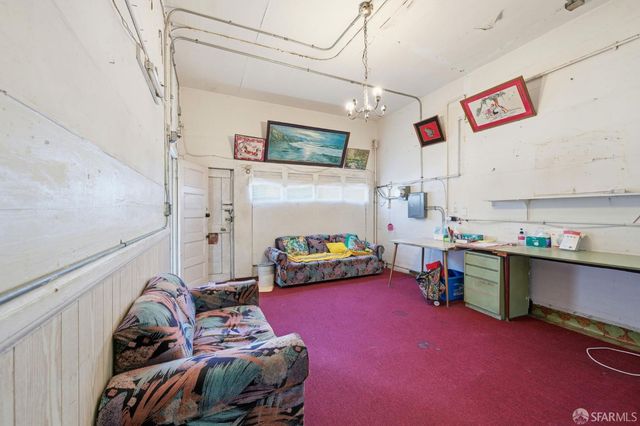847 Greenwich Street, San Francisco, CA 94133