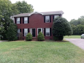 235 Hidden Acres Dr Apt A, Lebanon, TN 37087