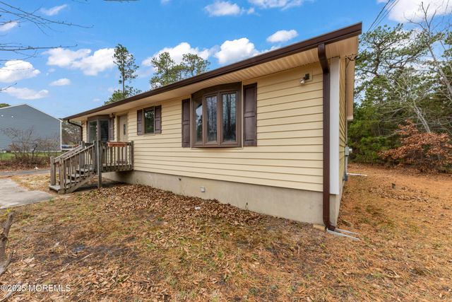 198 Grand Central Parkway, Bayville, NJ 08721