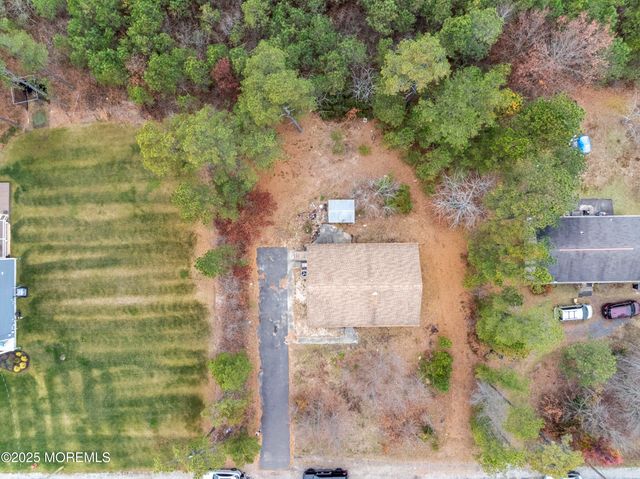 198 Grand Central Parkway, Bayville, NJ 08721