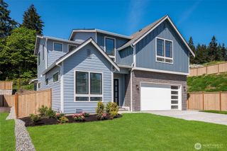 9507 38th Street E, Edgewood, WA 98371