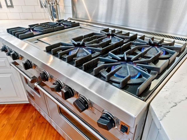 404 Shoreline Dr. E, Sunset Beach, NC 28468