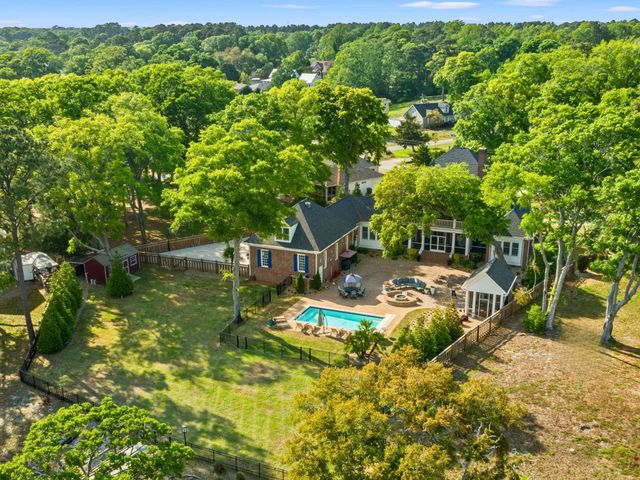 404 Shoreline Dr. E, Sunset Beach, NC 28468