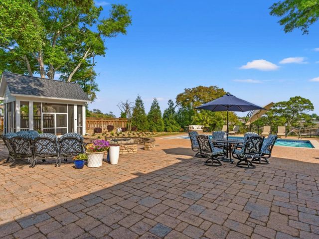 404 Shoreline Dr. E, Sunset Beach, NC 28468
