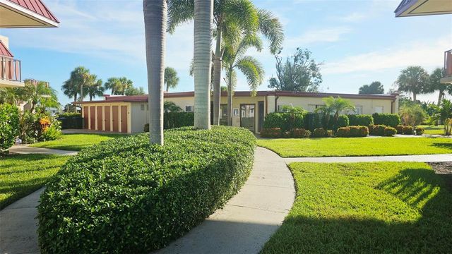 78 BOUNDARY BOULEVARD 193, Rotonda West, FL 33947