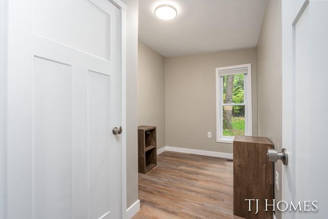 6048 Stewart Woods Drive, Baltimore Twp, MI 49046