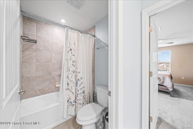 800 Lyons Circle NW, Palm Bay, FL 32907