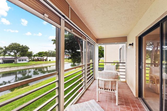 150 Lake Nancy Lane 223, West Palm Beach, FL 33411
