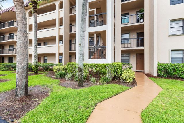 150 Lake Nancy Lane 223, West Palm Beach, FL 33411