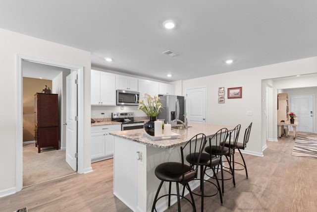 200 Seasons Trace Loop, Longs, SC 29568