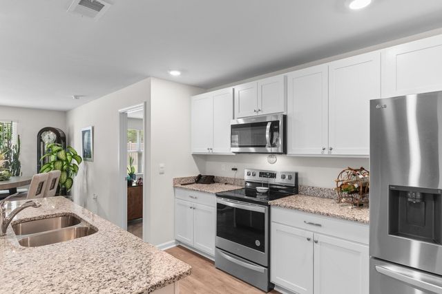 200 Seasons Trace Loop, Longs, SC 29568