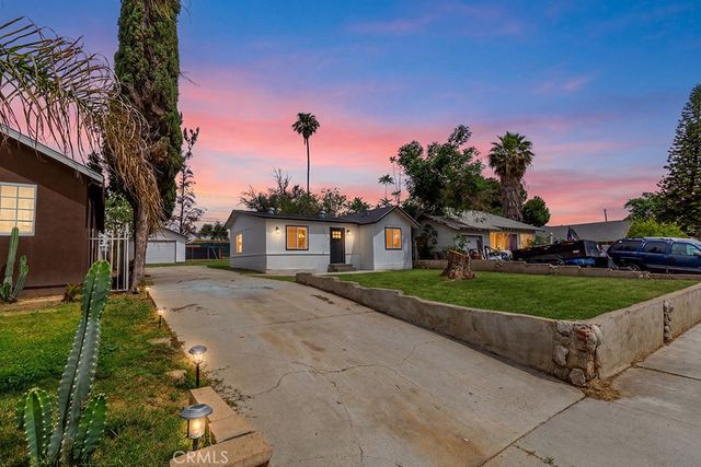1935 Spring Garden, Riverside, CA 92507