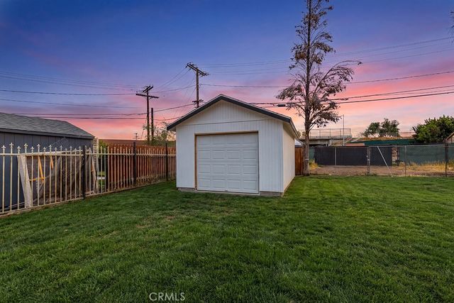 1935 Spring Garden, Riverside, CA 92507