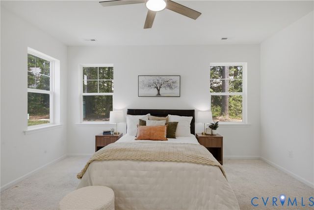 8272 Scott Commons Dr, Henrico, VA 23227