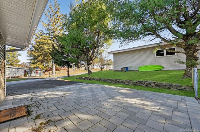 2 The Curve Road, Rock Hill, NY 12775