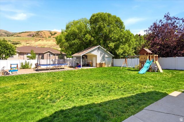 2247 S 425 W, Perry, UT 84302