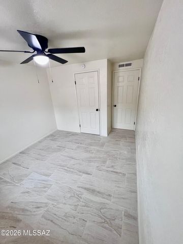 6808 E Koralee Street, Tucson, AZ 85710