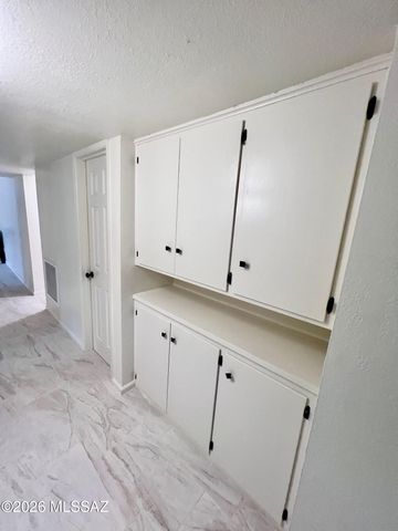 6808 E Koralee Street, Tucson, AZ 85710