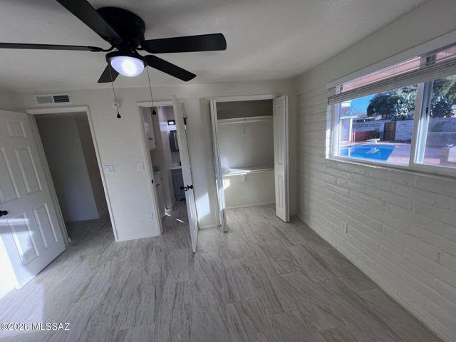 6808 E Koralee Street, Tucson, AZ 85710