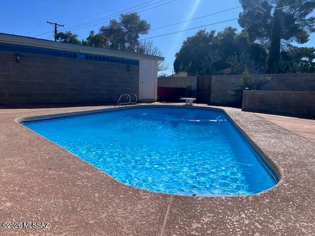 6808 E Koralee Street, Tucson, AZ 85710