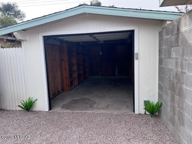 6808 E Koralee Street, Tucson, AZ 85710