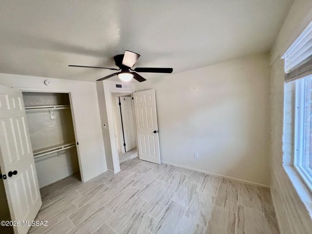 6808 E Koralee Street, Tucson, AZ 85710