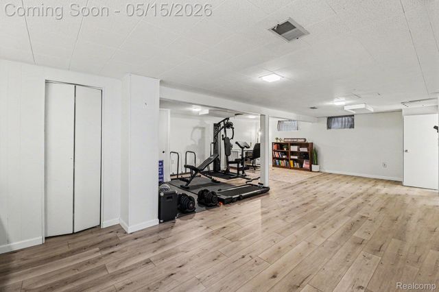 4402 Buckingham Road, Royal Oak, MI 48073
