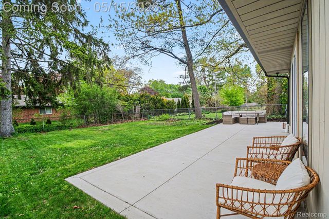 4402 Buckingham Road, Royal Oak, MI 48073