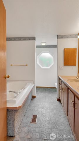 5124 W Gray Sea Eagle SW, Olympia, WA 98512