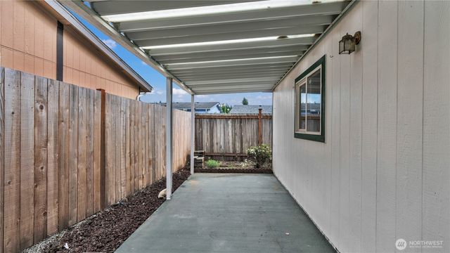 5124 W Gray Sea Eagle SW, Olympia, WA 98512