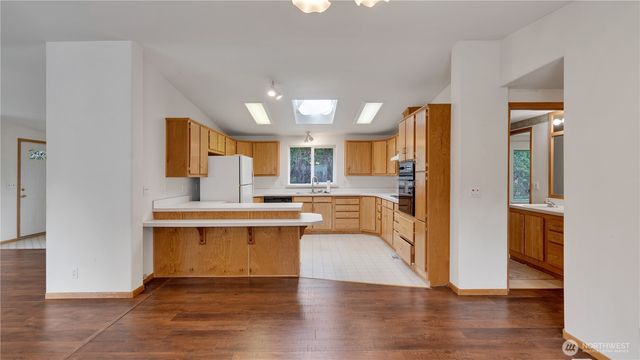 5124 W Gray Sea Eagle SW, Olympia, WA 98512