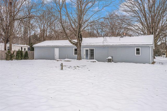 10350 S Sprinkle Road, Vicksburg, MI 49097