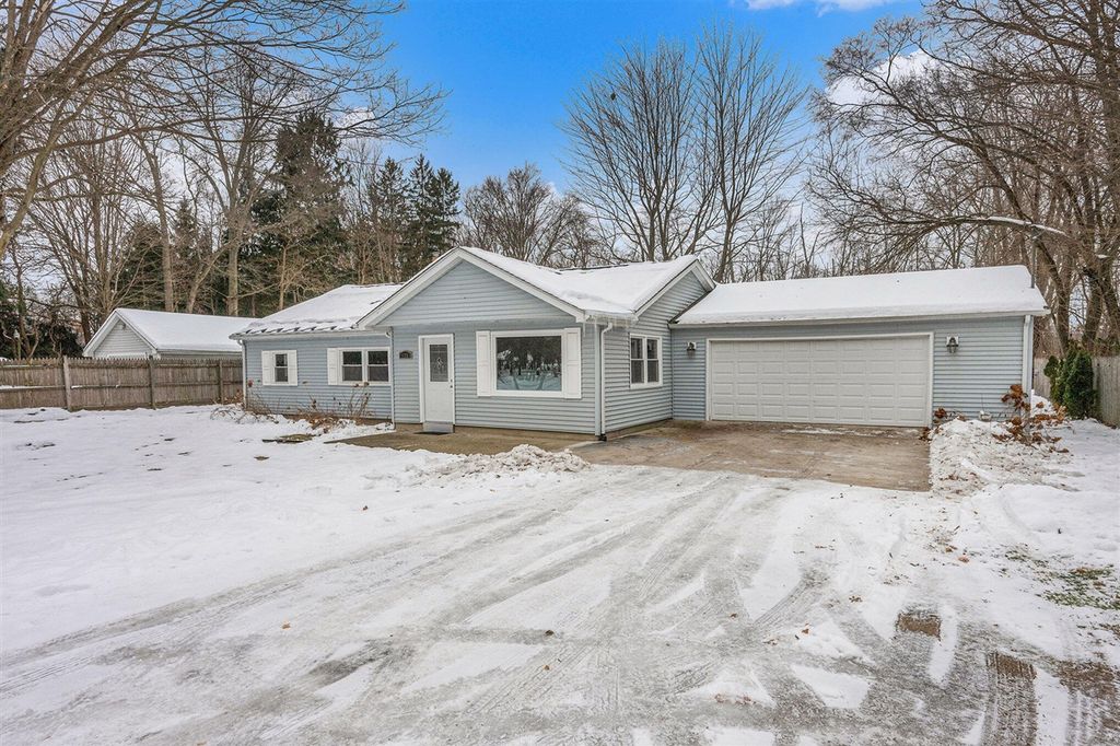 10350 S Sprinkle Road, Vicksburg, MI 49097