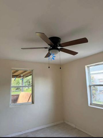 527 N 11th Street, Fort Pierce, FL 34950