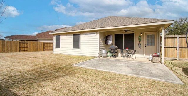 4715 Cavern Brook Court, Fresno, TX 77545