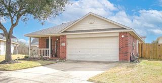 4715 Cavern Brook Court, Fresno, TX 77545