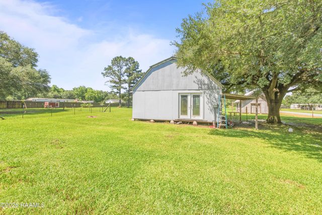 1030 Cecil Drive, Breaux Bridge, LA 70517