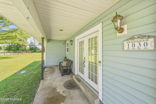 1030 Cecil Drive, Breaux Bridge, LA 70517