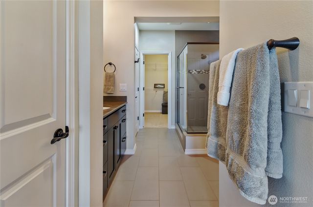 8520 Shaw Lane NE, Lacey, WA 98516