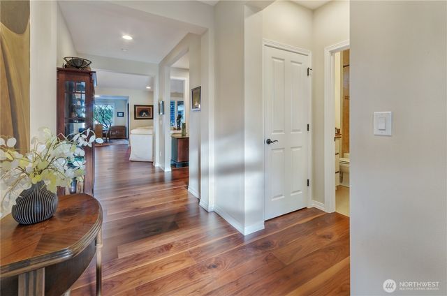 8520 Shaw Lane NE, Lacey, WA 98516