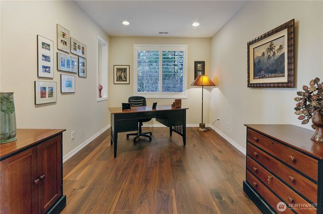 8520 Shaw Lane NE, Lacey, WA 98516