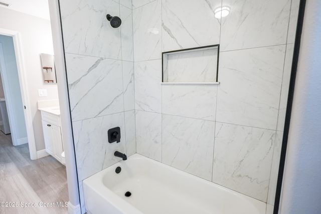 550 Brickell Street SE, Palm Bay, FL 32909