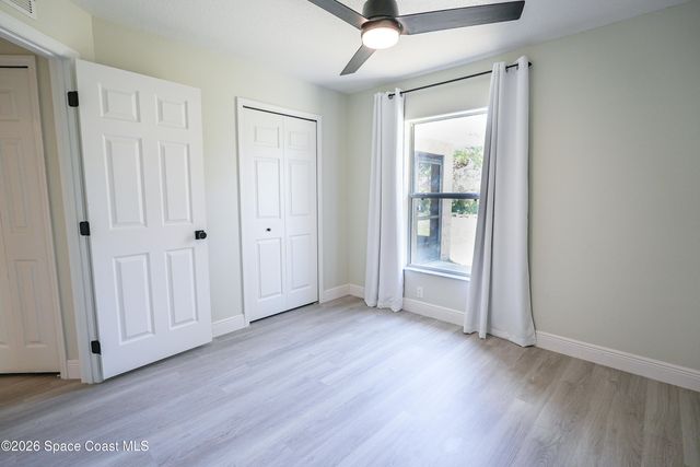 550 Brickell Street SE, Palm Bay, FL 32909