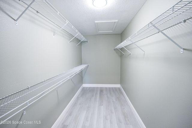 550 Brickell Street SE, Palm Bay, FL 32909