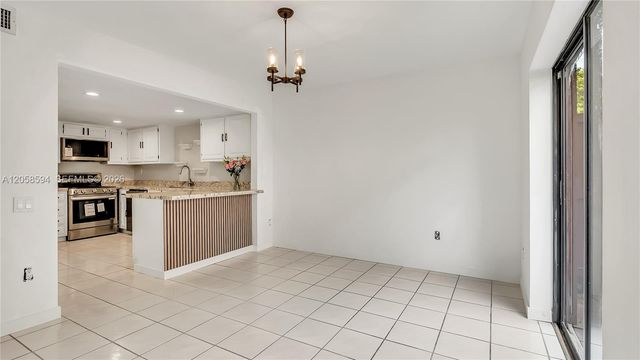 7123 SW 115th Pl A-25, Miami, FL 33173