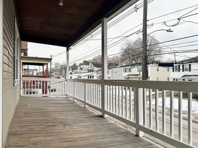 328 Stevens St 2, Lowell, MA 01851