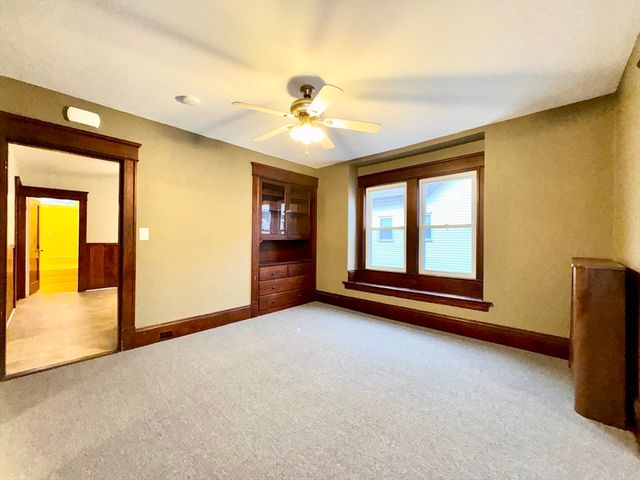 328 Stevens St 2, Lowell, MA 01851